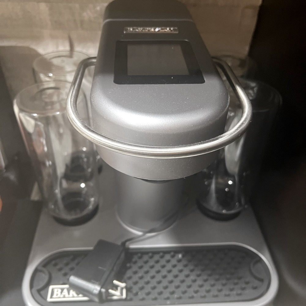 BARTESIAN COCKTAIL MAKER